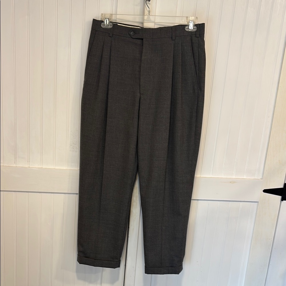 John Alexander Hartmarx pleated a Classic Gray Pants size 34 short